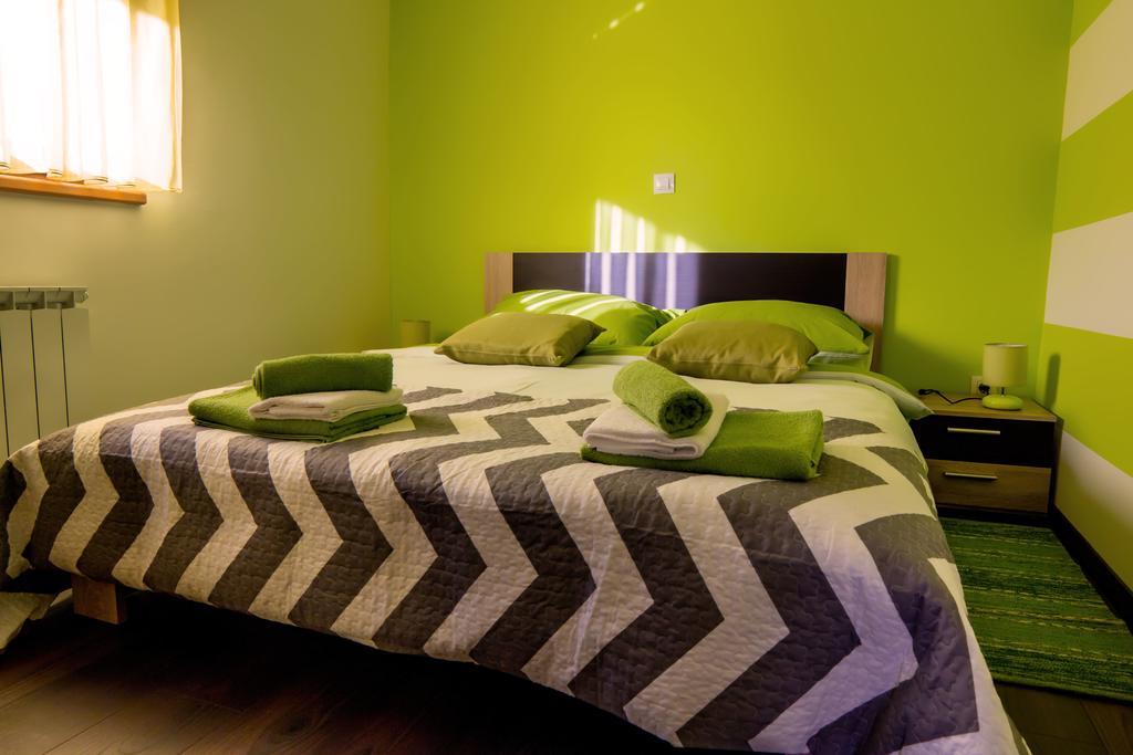 Guest House Nena Rastoke Слуни Екстериор снимка