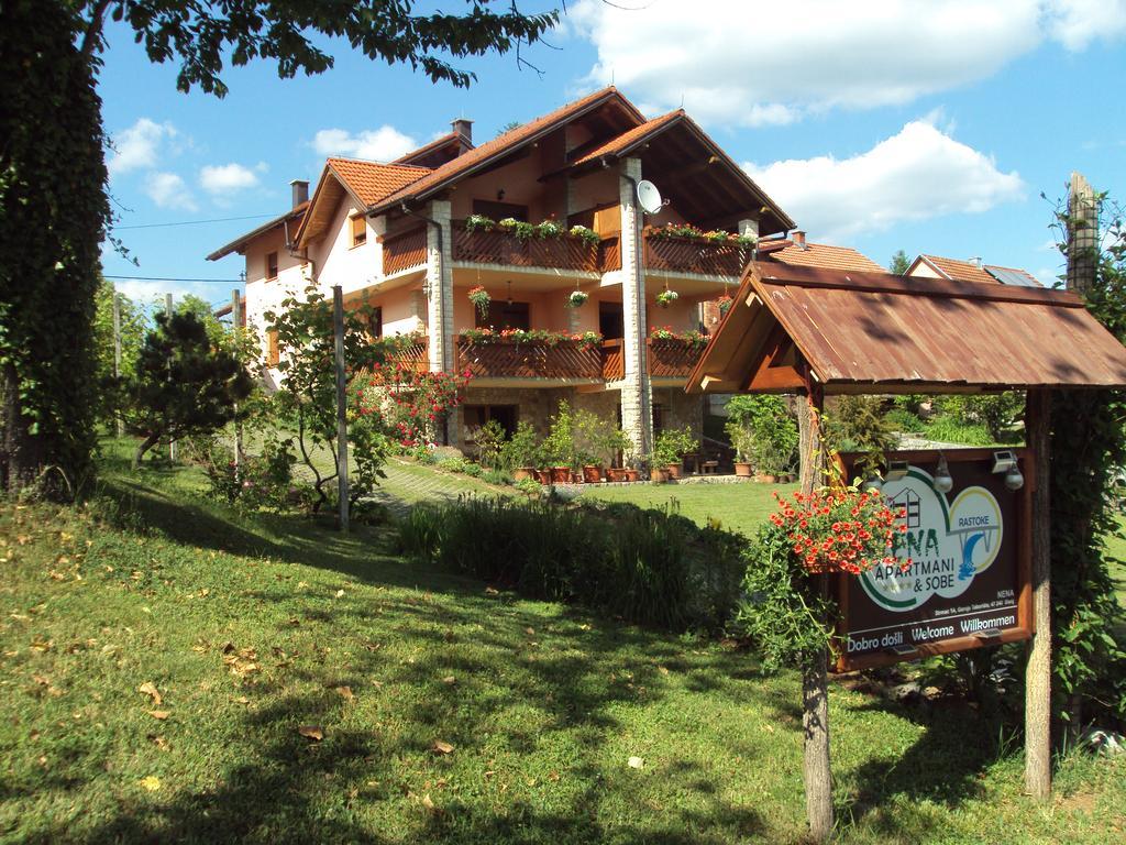 Guest House Nena Rastoke Слуни Екстериор снимка